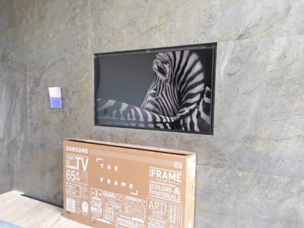 Samsung Frame proyecto de cables ocultos