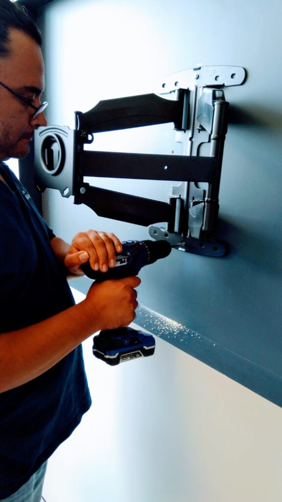 venta e instalación de soportes para pantalla